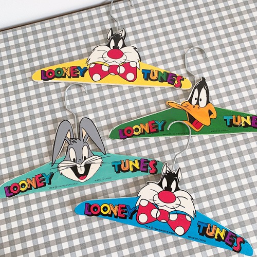 1994 Looney Tunes Hanger 루니툰옷걸이